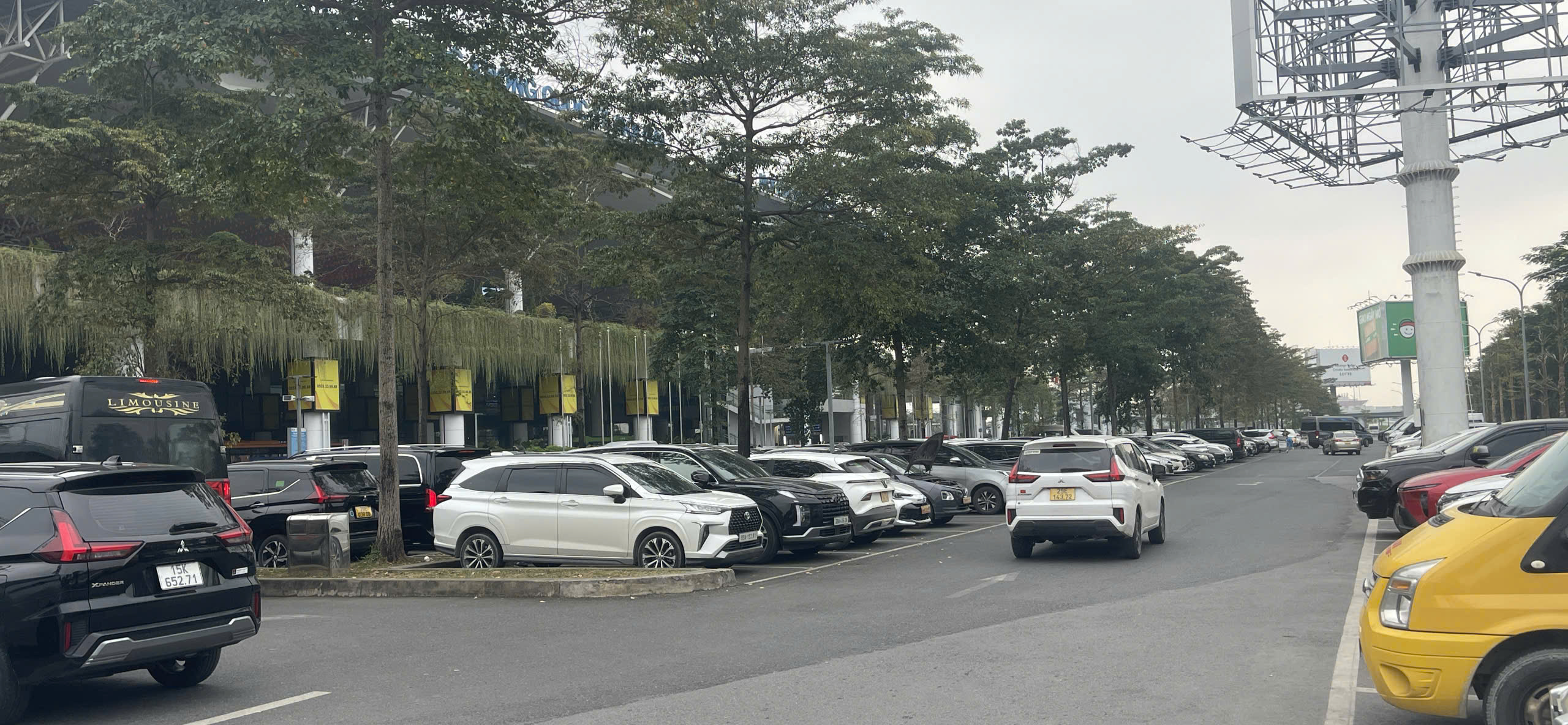 Kinh Nghiệm Đặt Xe Ghép Hải Phòng Nội Bài: Bí Quyết Để Không Bao Giờ Trễ Chuyến Bay